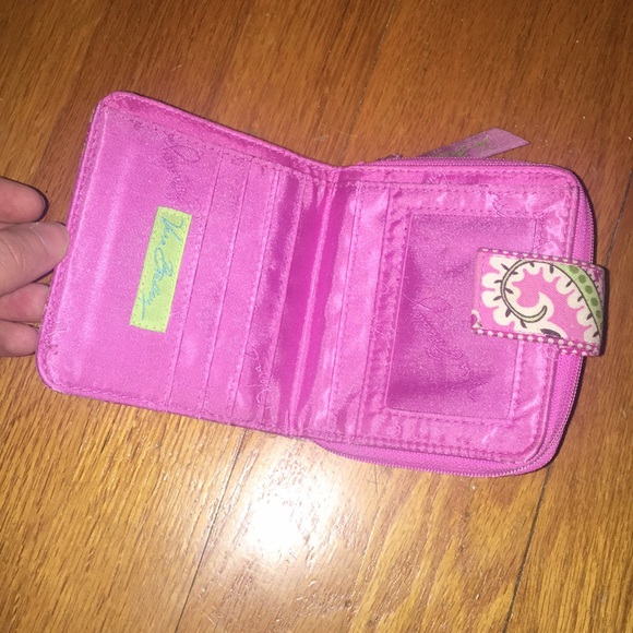 Vera Bradley Wallet - Picture 3 of 5